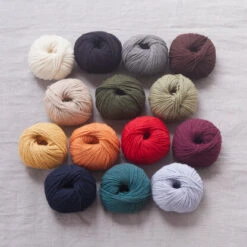 Debbie Bliss British Wool Aran 26 Debbie Bliss British Wool Aran -Textile Shop 416x416 226