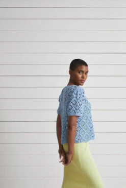 Debbie Bliss Esther PDF 11 Debbie Bliss Esther PDF -Textile Shop 416x416 3987