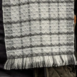 Valley Yarns #214 La Neige Scarf PDF -Textile Shop 416x416 4494