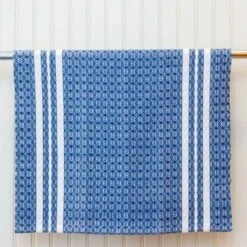 Valley Yarns #64 Modified Star-Work Dishtowel On 8 Shafts PDF